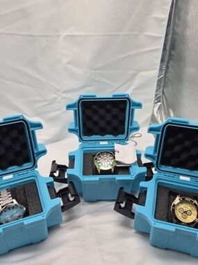 Invicta Turquoise Protective Watch Case with Foam Insert 3 Invicta Watches